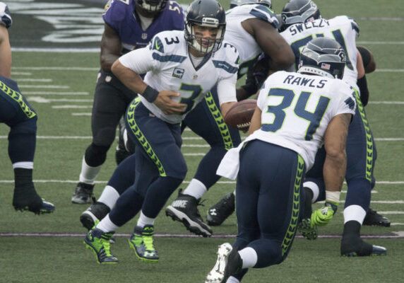 Russell Wilson Seahawks at Ravens 12/13/15